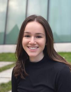 Headshot of Pathobiology student Liz Platin