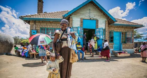 Photo of Woman and child near Naivasha Kenya
