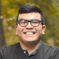 Headshot of MPH student Ricardo Garcia